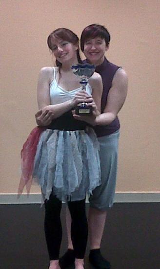 16 avril 2011: concours "the dancers"  1er prix "Pitoyable Enlacement"